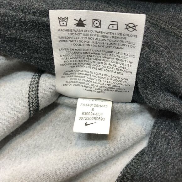 Nike after workout pull over long sleeve fitted t - Picture 2 of 8